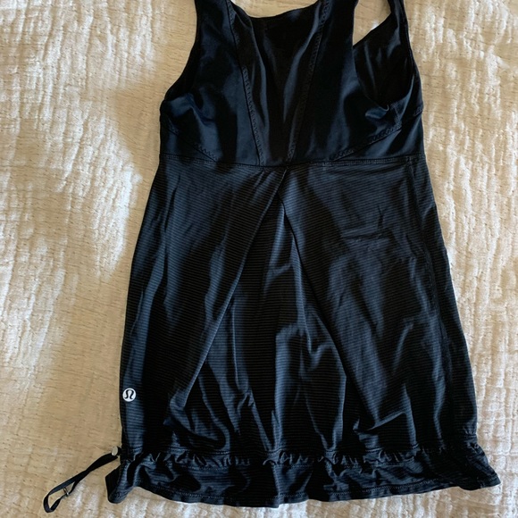 Lululemon racerback tank top with drawstring - Picture 2 of 2